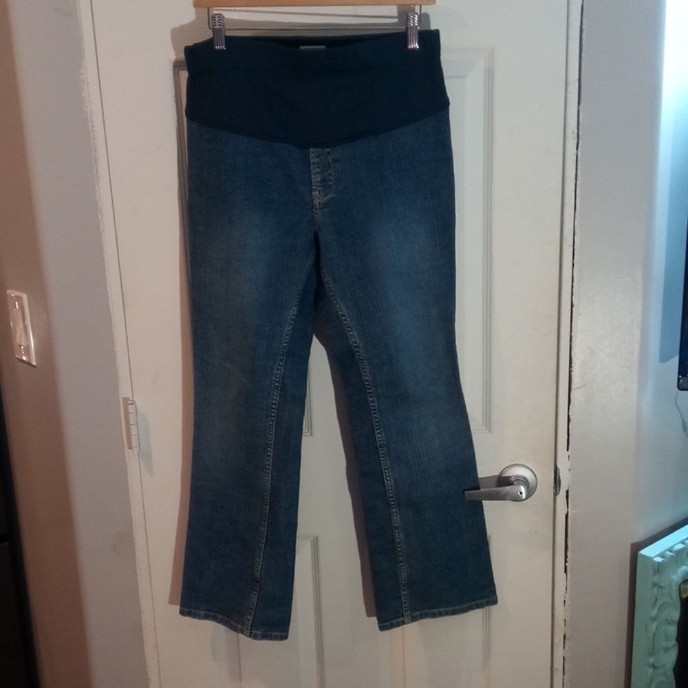 Old Navy stretch maternity jeans xs short (2)